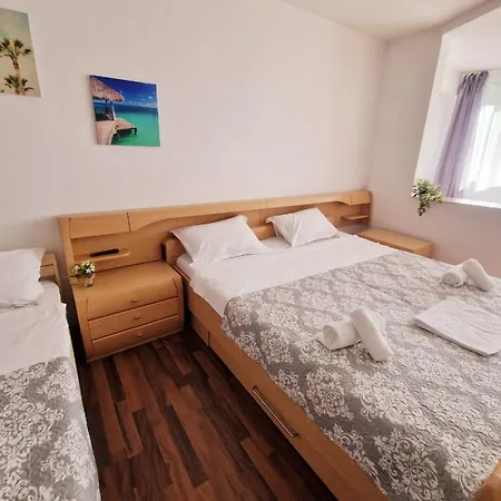 民宿 Stephanie Apartment-centru Civic 布拉索夫